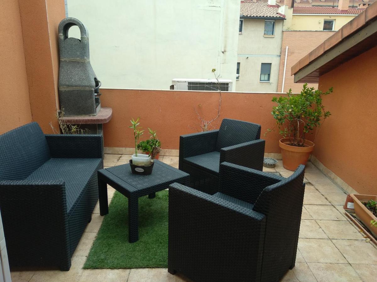 Apartmán Agustina De Aragon Zaragoza Exteriér fotografie