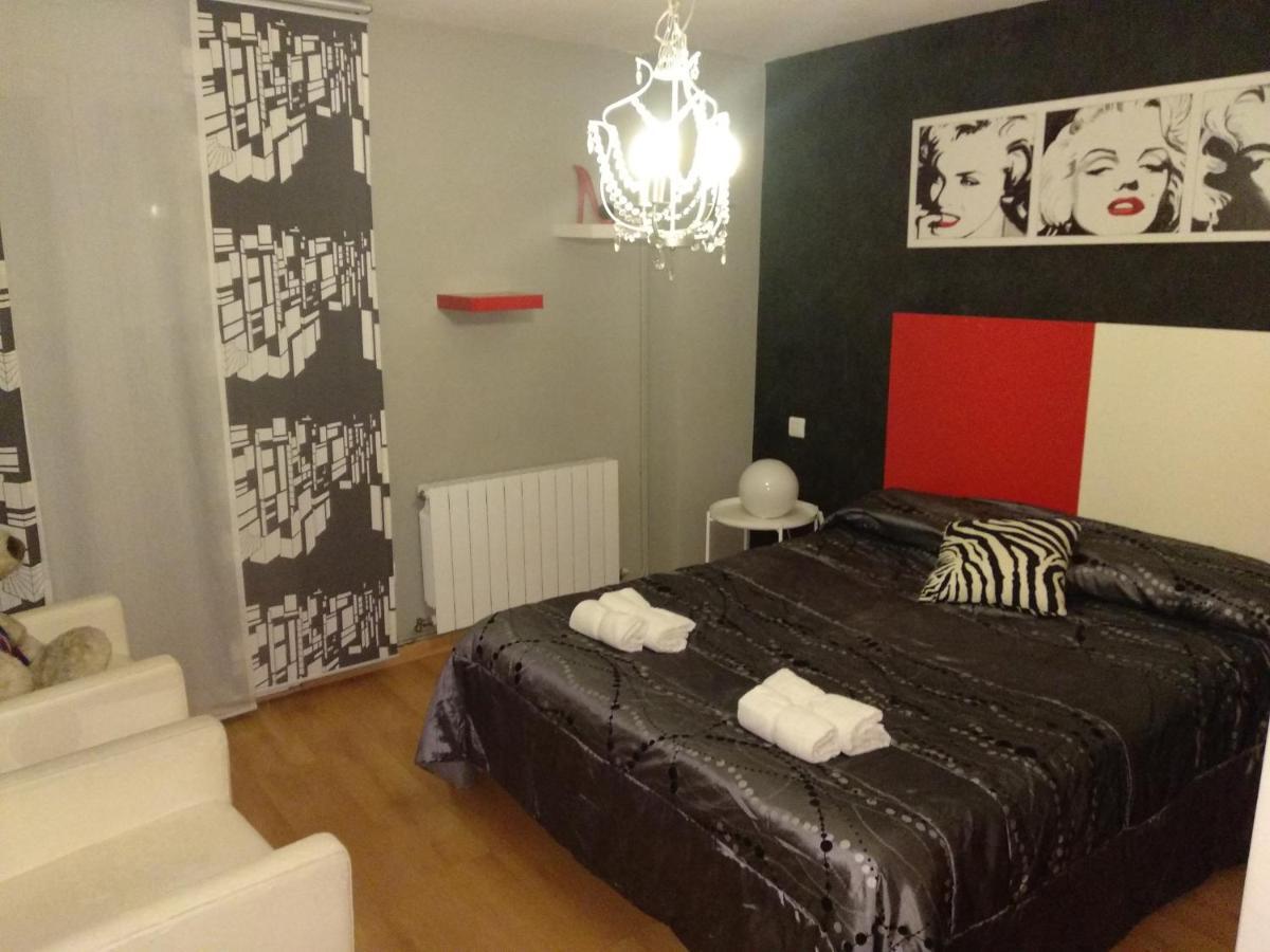 Apartmán Agustina De Aragon Zaragoza Exteriér fotografie